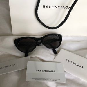 BALENCIAGA SUNGLASSES
